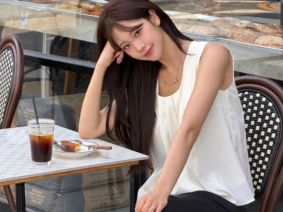 https://img.29cm.co.kr/cms/202607/11f17f74243b844996454d6e23b57711.jpg