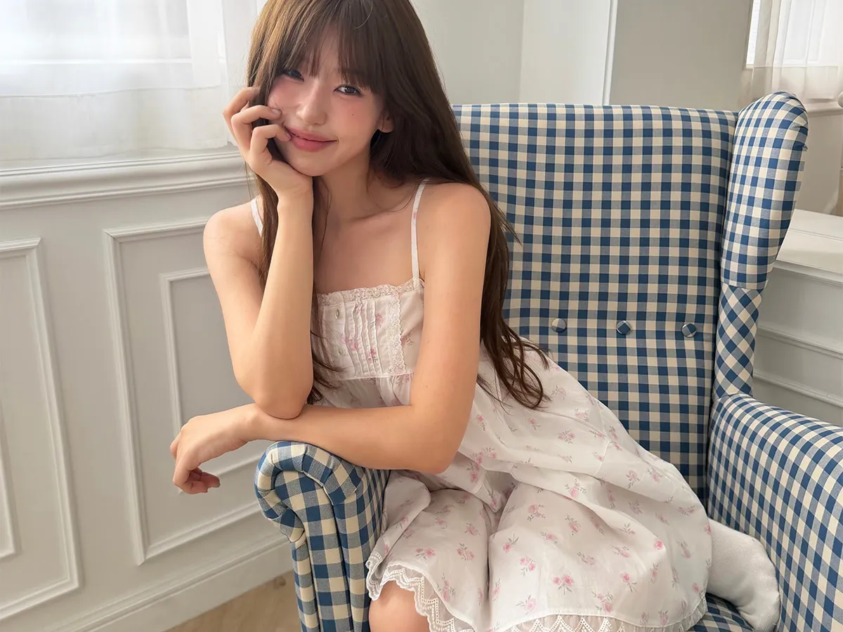 https://img.29cm.co.kr/cms/202607/11f17f744caac59081480d9b00618016.jpg