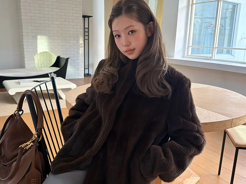 https://img.29cm.co.kr/cms/202610/11f1c83c097288e28801d1c1387075f8.jpg