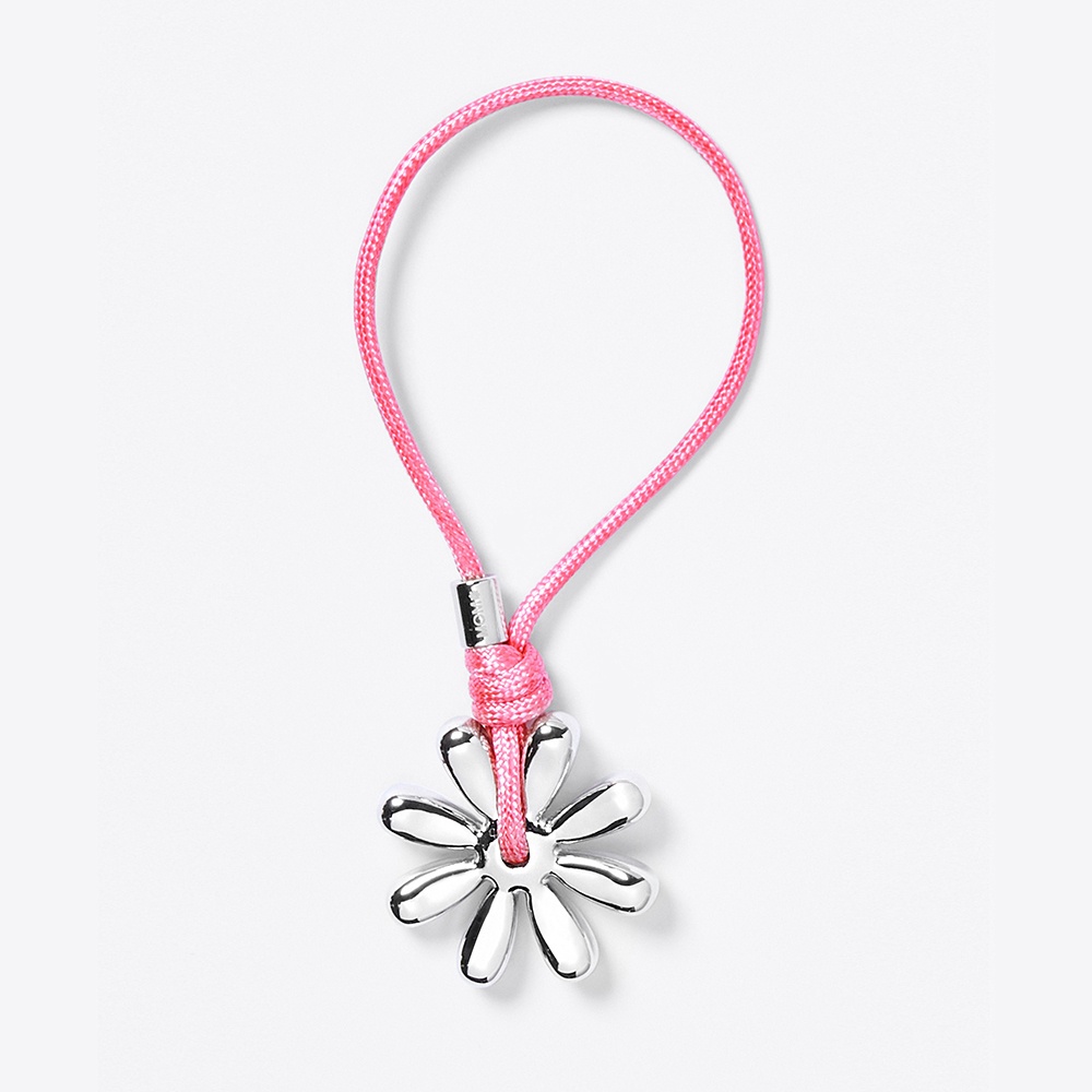 Mardi x ME Bloom Daisy Knot Charm (Pink) - 감도 깊은 취향 셀렉트샵