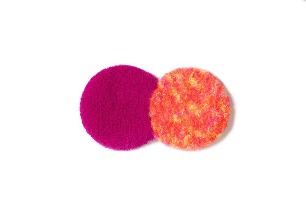 진분홍(HOT PINK): 열정, 신비, 강렬한 사랑