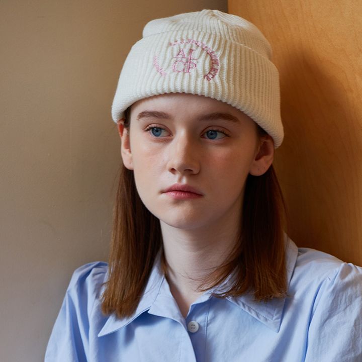 Round Logo Beanie 10 Colors 29CM round-logo-beanie-10-colors-29cm