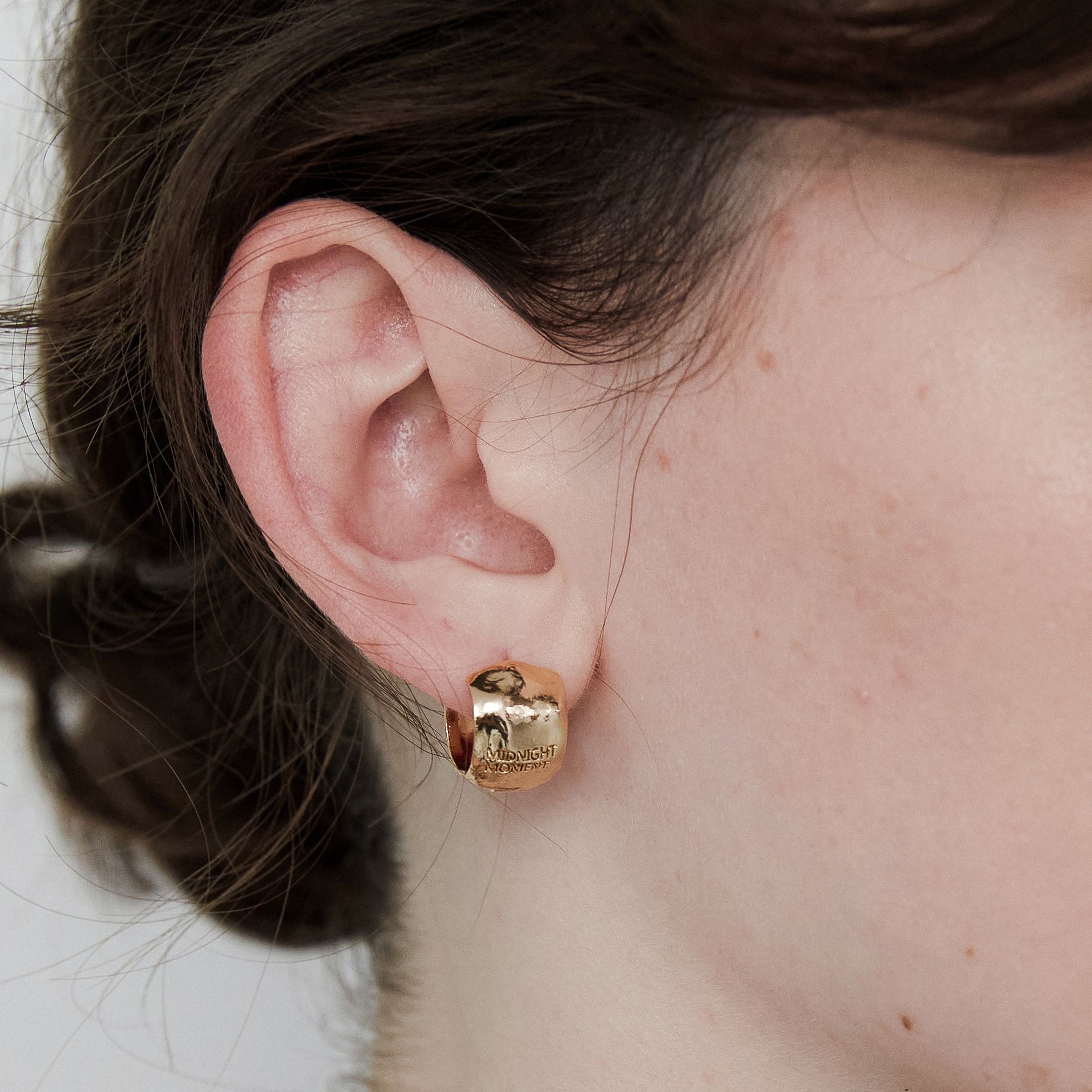 アクセサリーその他 MIDNIGHT MOMENT - bumpy mini earring - gold MIDNIGHT MOMENT