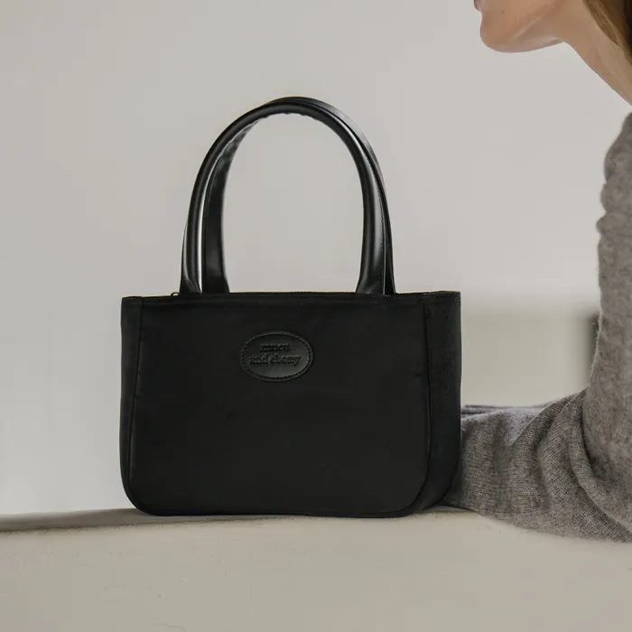 韓国人気ブランド★[MUCU AND EBONY] AISE BAG Aise Bag_Black - 감도 깊은 취향 셀렉트샵 29CM