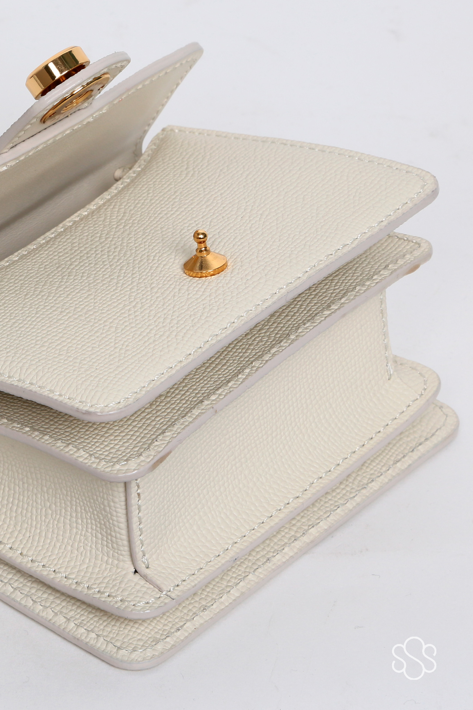 MICRO MINI SQUARE BAG [WHITE] - 감도 깊은 취향 셀렉트샵 29CM