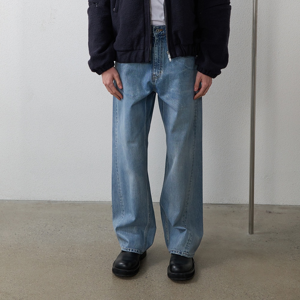 Wide Fit Denim Pants _ White Brush Coating Blue - 감도 깊은 취향