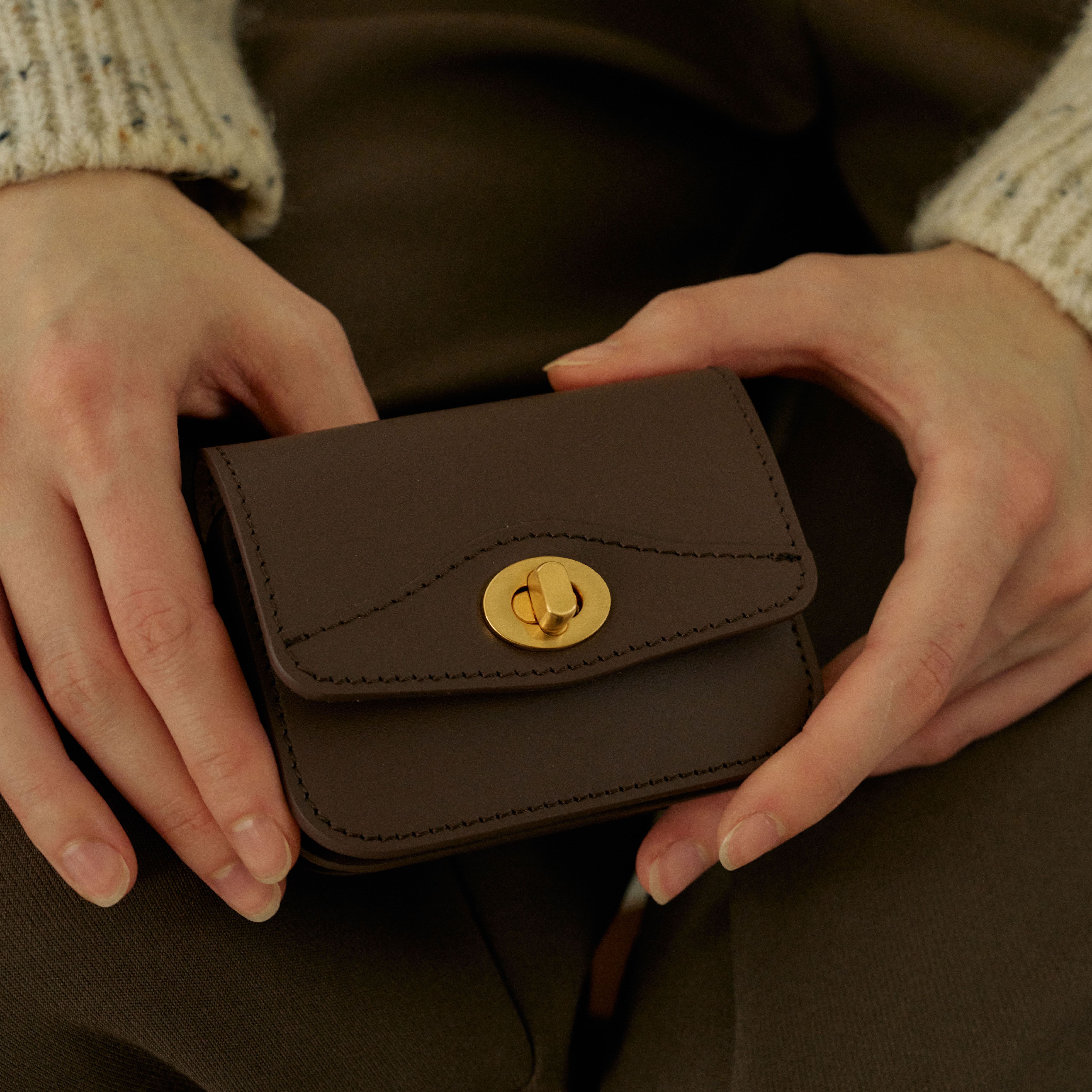 長財布 you a use Wonder wallet Choco brown Wonder wallet - Choco brown - 감도 깊은 취향 셀렉트샵 29CM