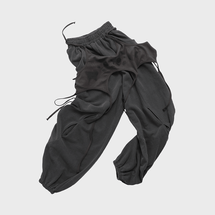 Pigment apron set-up pants / Charcoal - 감도 깊은 취향 셀렉트샵 29CM