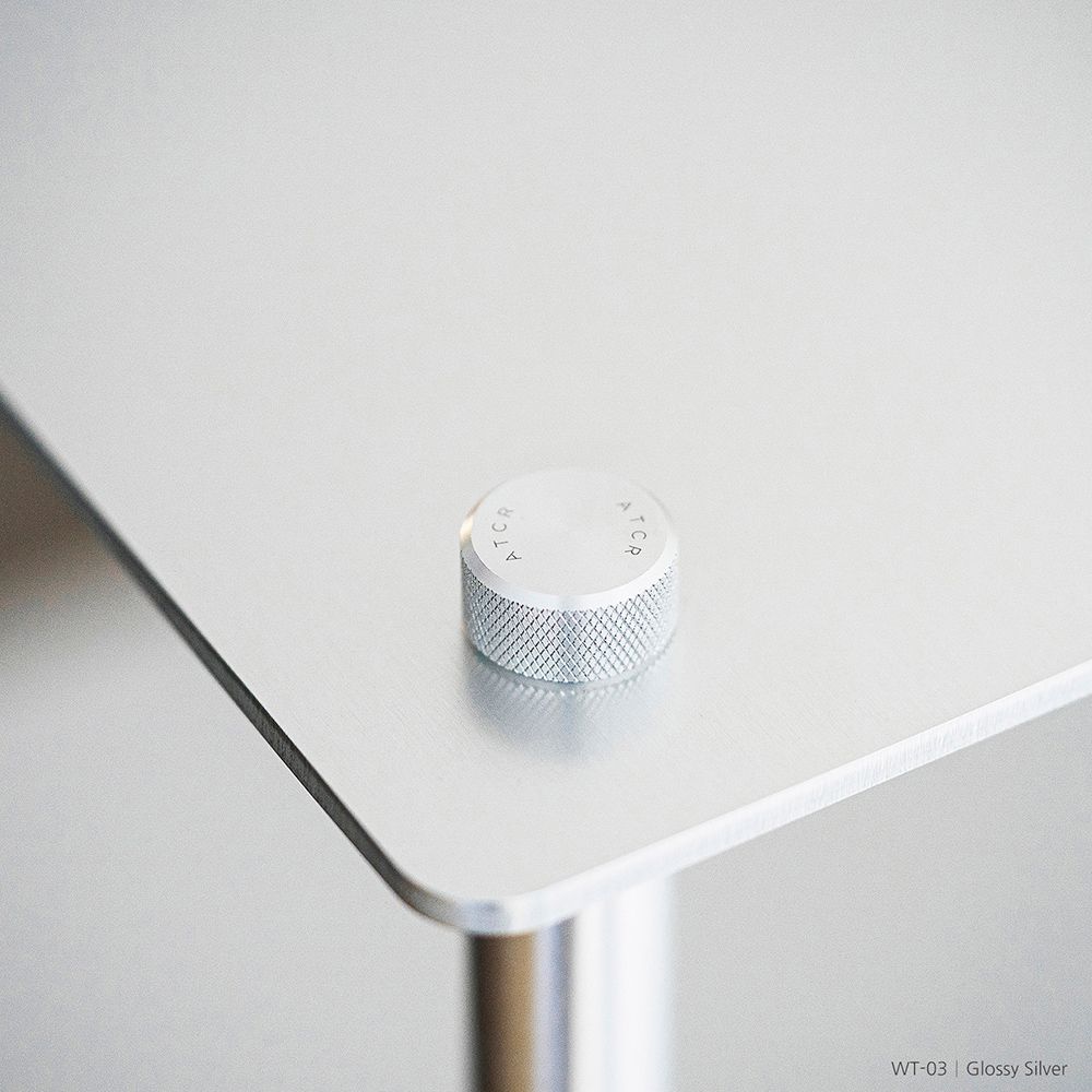 Glossy Silver / Matte Silver