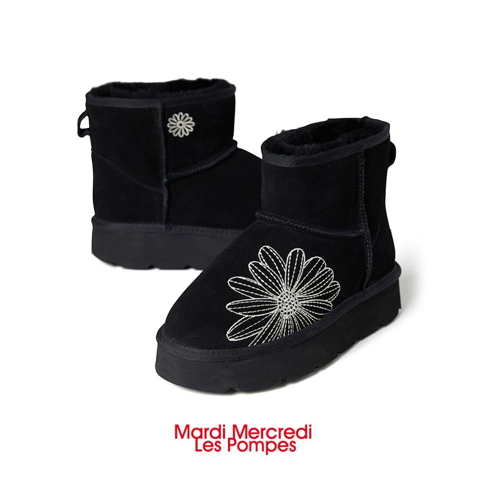 Ugg classic short outlet petal