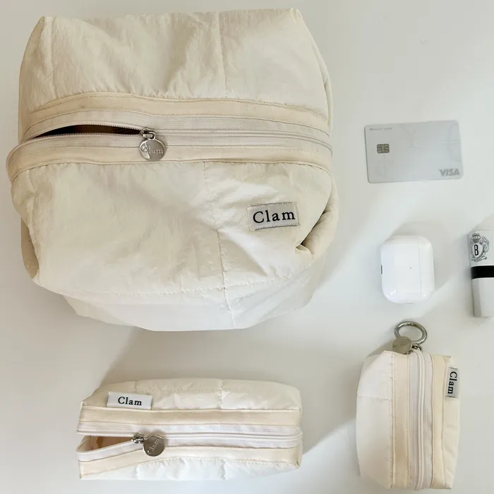 ★Clam★送料込み★韓国★大人気★正規品★Clam Big round pouch ☆Clam☆送料込み☆韓国☆大人気☆正規品☆Clam Big round pouch