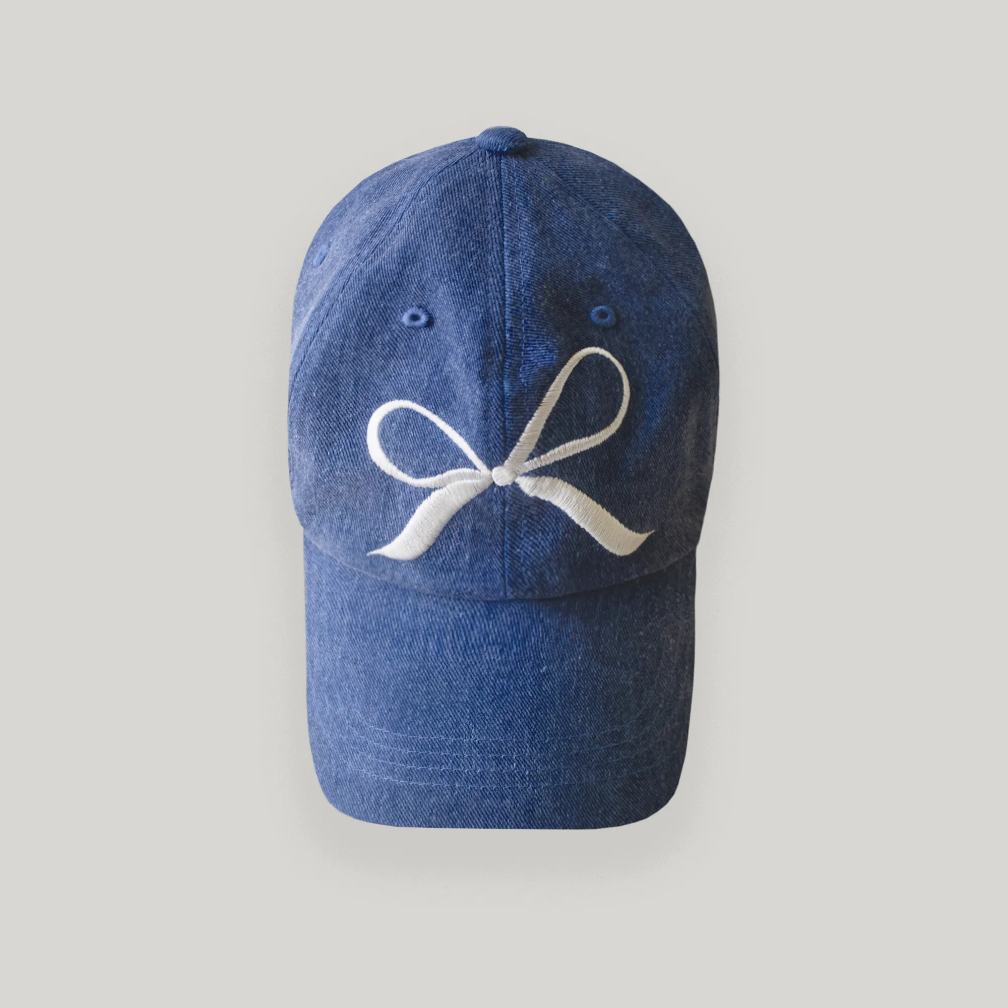 RIBBON DETAIL LOGO BALL CAP_WHITE - 감도 깊은 취향 셀렉트샵 29CM