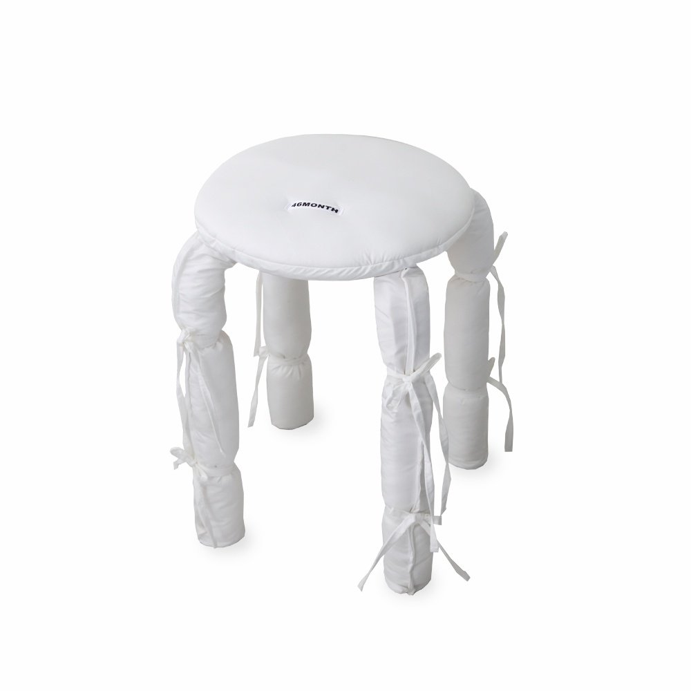 ribbon stool (white)