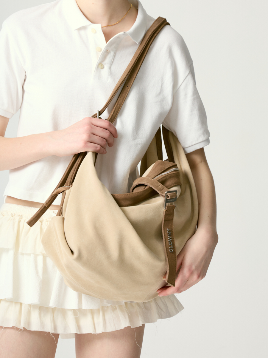 TAO REAL SUEDE HOBO BAG (SAND) - 감도 깊은 취향 셀렉트샵 29CM