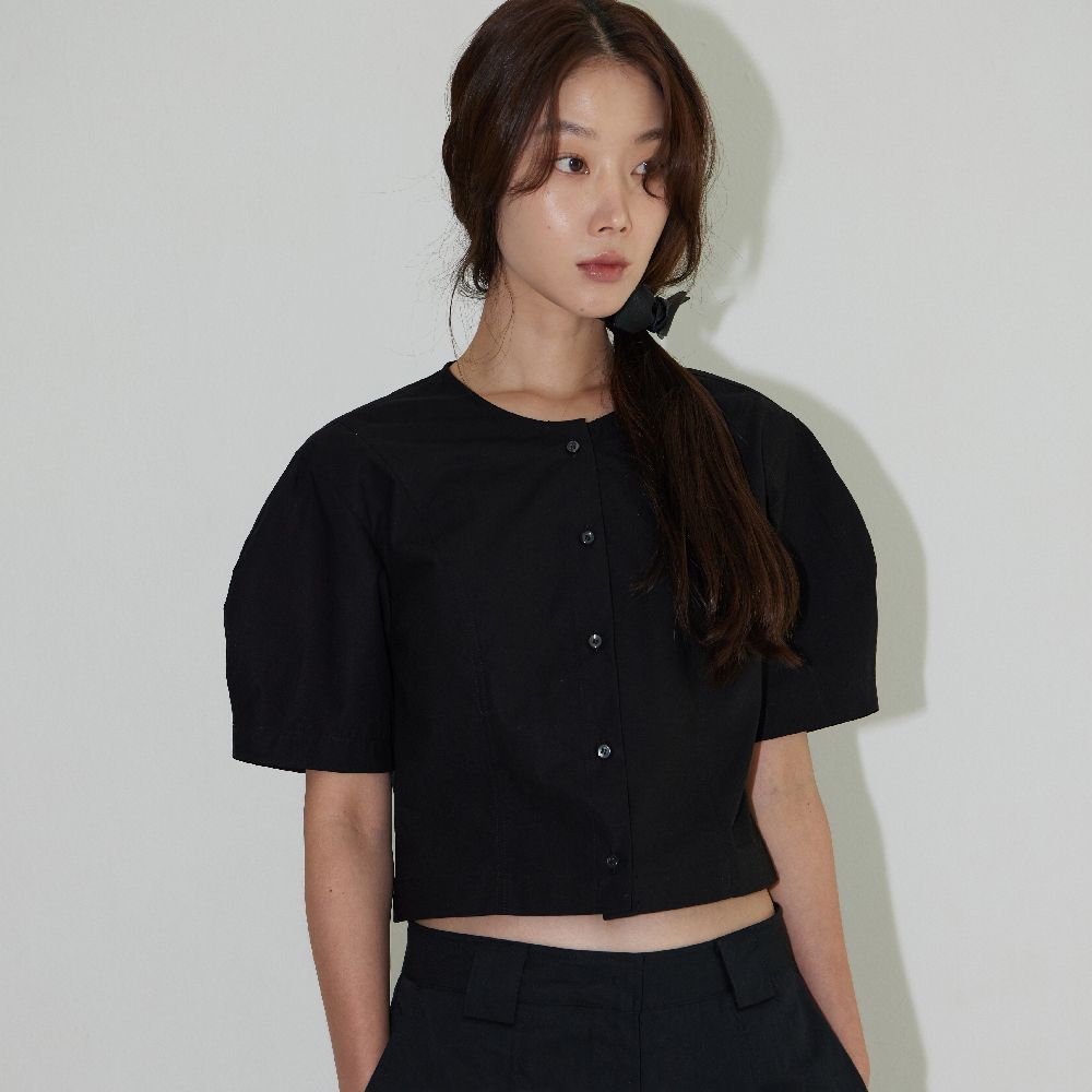 [29CM 단독][소빈 착용] puff crop blouse_black