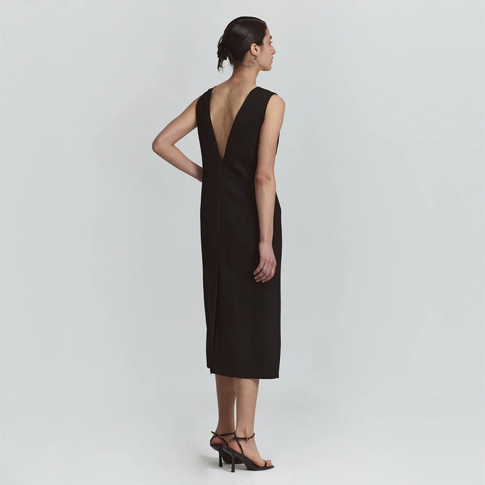 MIDI DEEP V-NECK SLIM DRESS_BLACK - 감도 깊은 취향 셀렉트샵 29CM