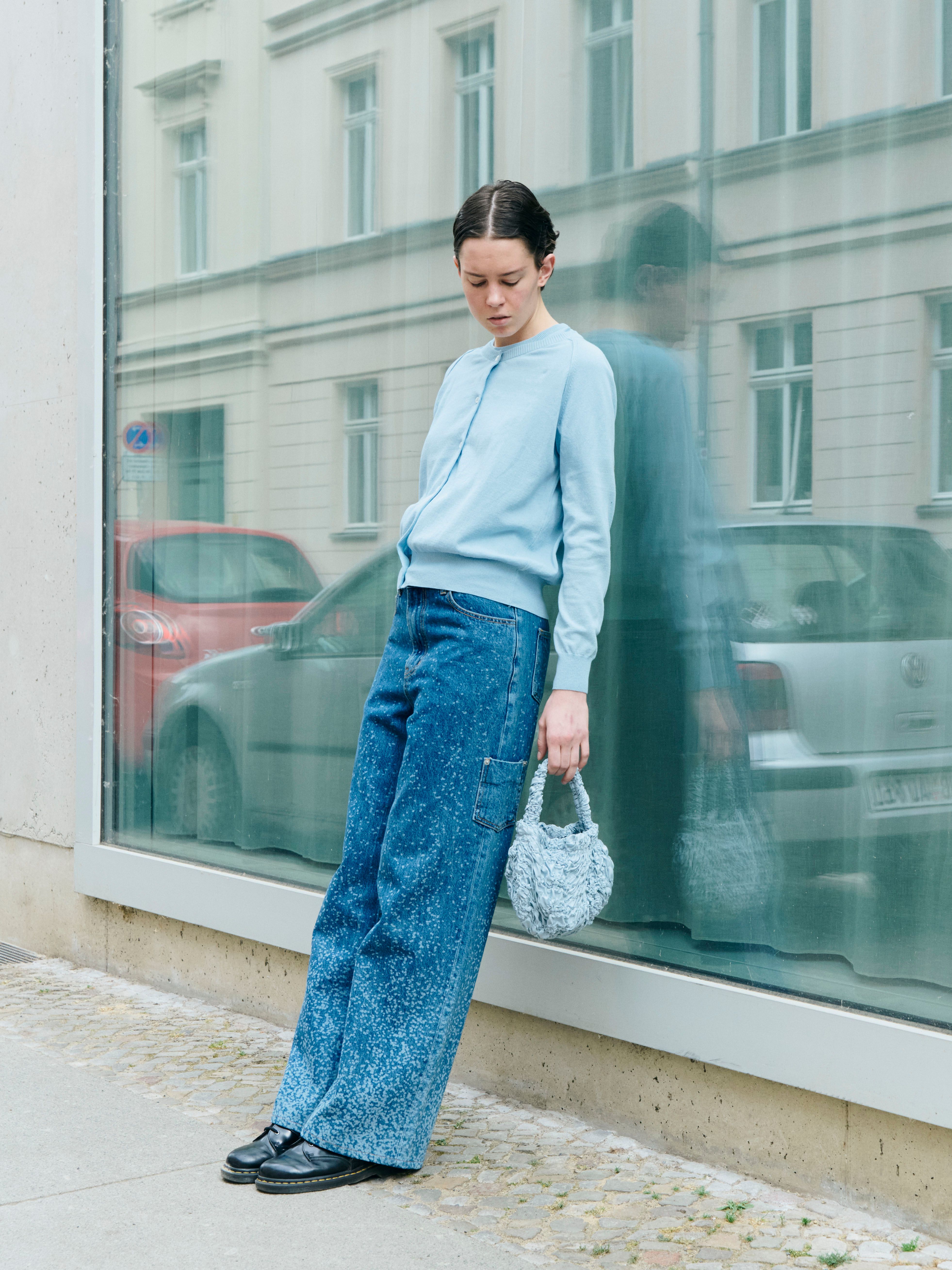 WRINKLE PUMPKIN HANDLE BAG (3色) [韓国29CM限定アイテム] 29CM 단독] WRINKLE PUMPKIN HANDLE BAG (Light Blue) - 감도