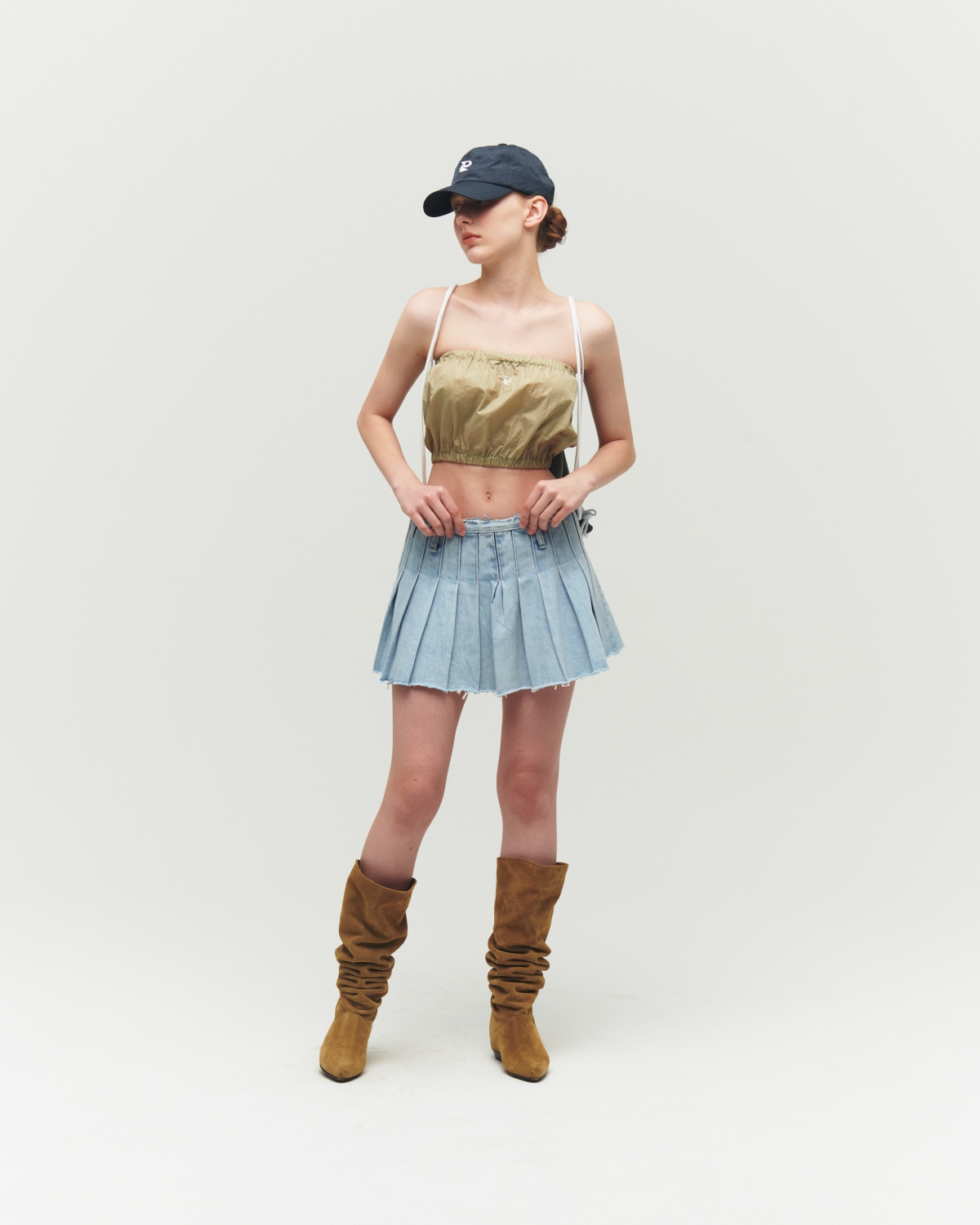 CORN DENIM PLEATS SKIRT, LIGHT BLUE - 감도 깊은 취향 셀렉트