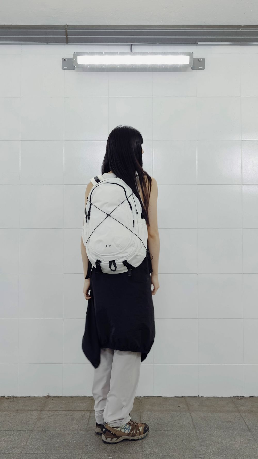 VOYAGER DAYPACK 001 WH_lookbook