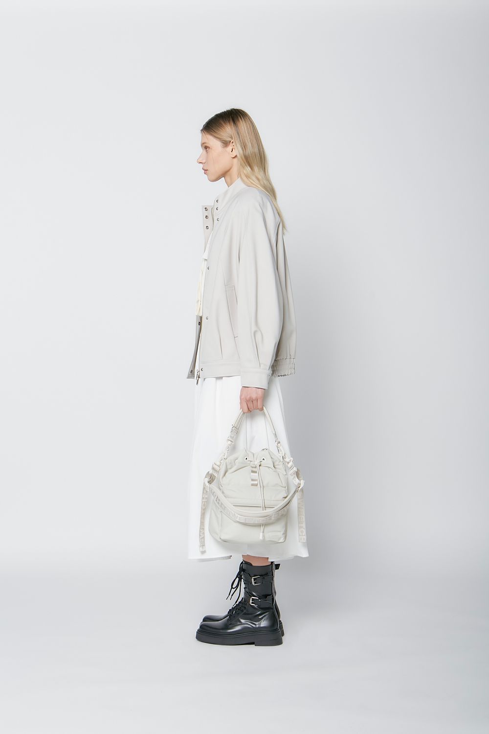 BUCKET BAG 002 M