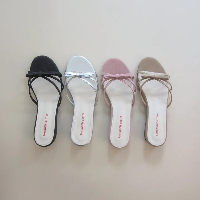 [SOMEWHERE BUTTER]★24SS★韓国人気★ Sally Ribbon Mule 18th / 8.21 출고 Sally Ribbon Mule - Silver - SOMEWHERE BUTTER.