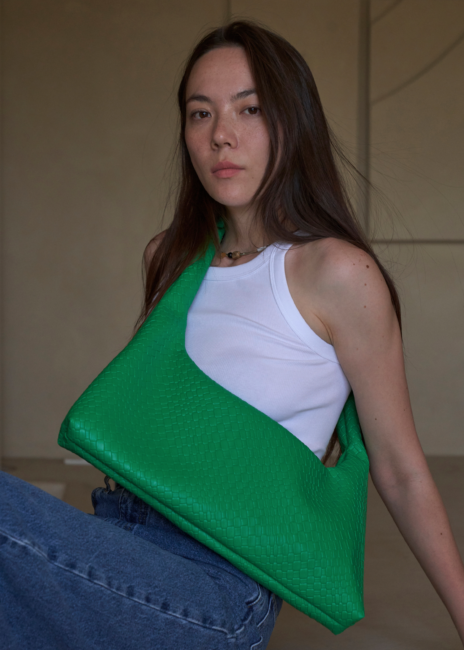 [KWANI]Cross Body Slouchy Hobo Bag Tennis★日本ミイプハ KWANI new arrival, Curvee Hobo Bag! Still available at a