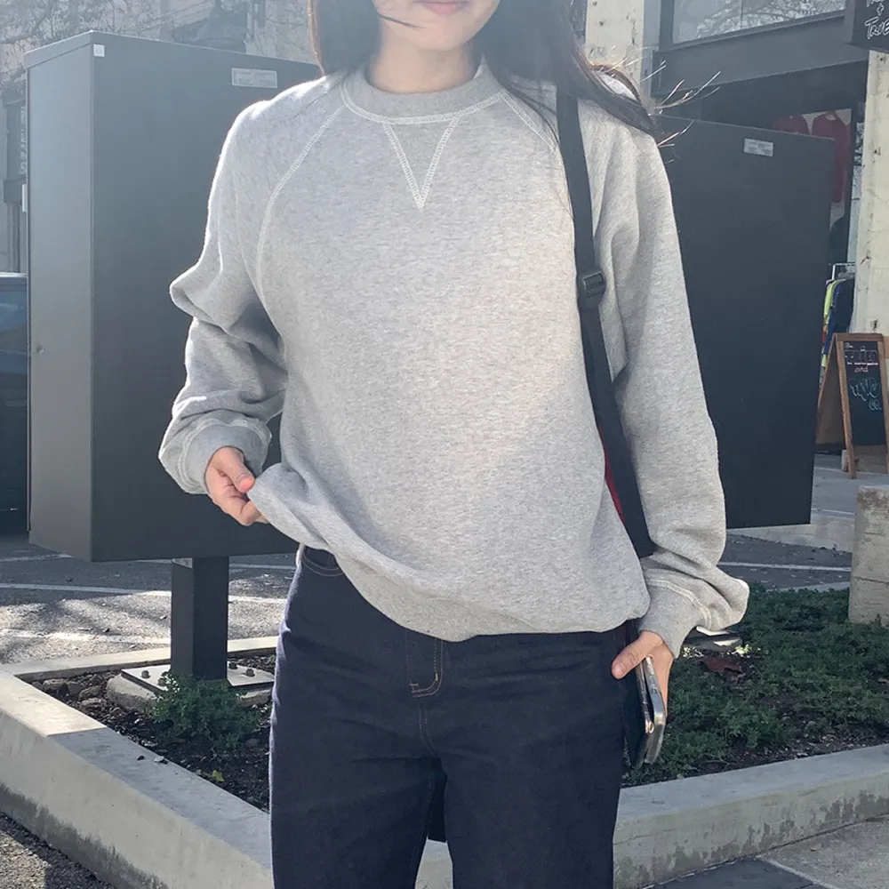 RONRON★韓国★人気★ALPHABET SKETCH CAT RINGER LONG SLEEVE RONRON ALPHABET SKETCH CAT RINGER LONG SLEEVE GREY GREEN