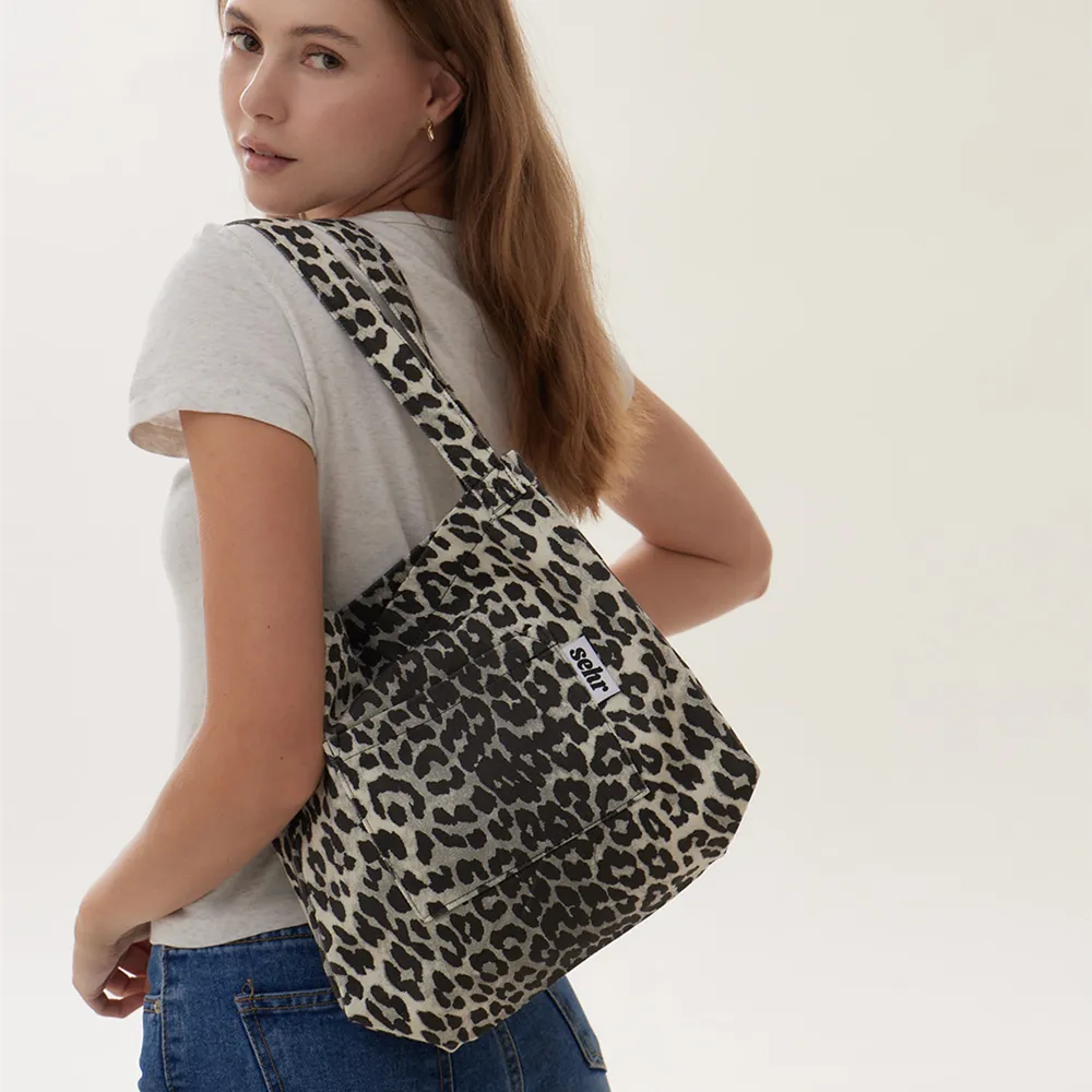 MATIN LEOPARD ECOBAG IN MIX - 감도 깊은 취향 셀렉트샵 29CM
