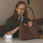 Veneta Hobo Bag Medium Chestnut