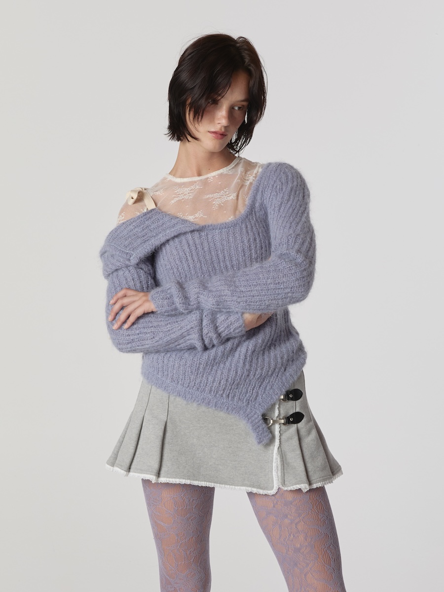 ISA ASYMMETRICAL KNIT TOP (4COLORS) - 감도 깊은 취향 셀렉트샵 29CM