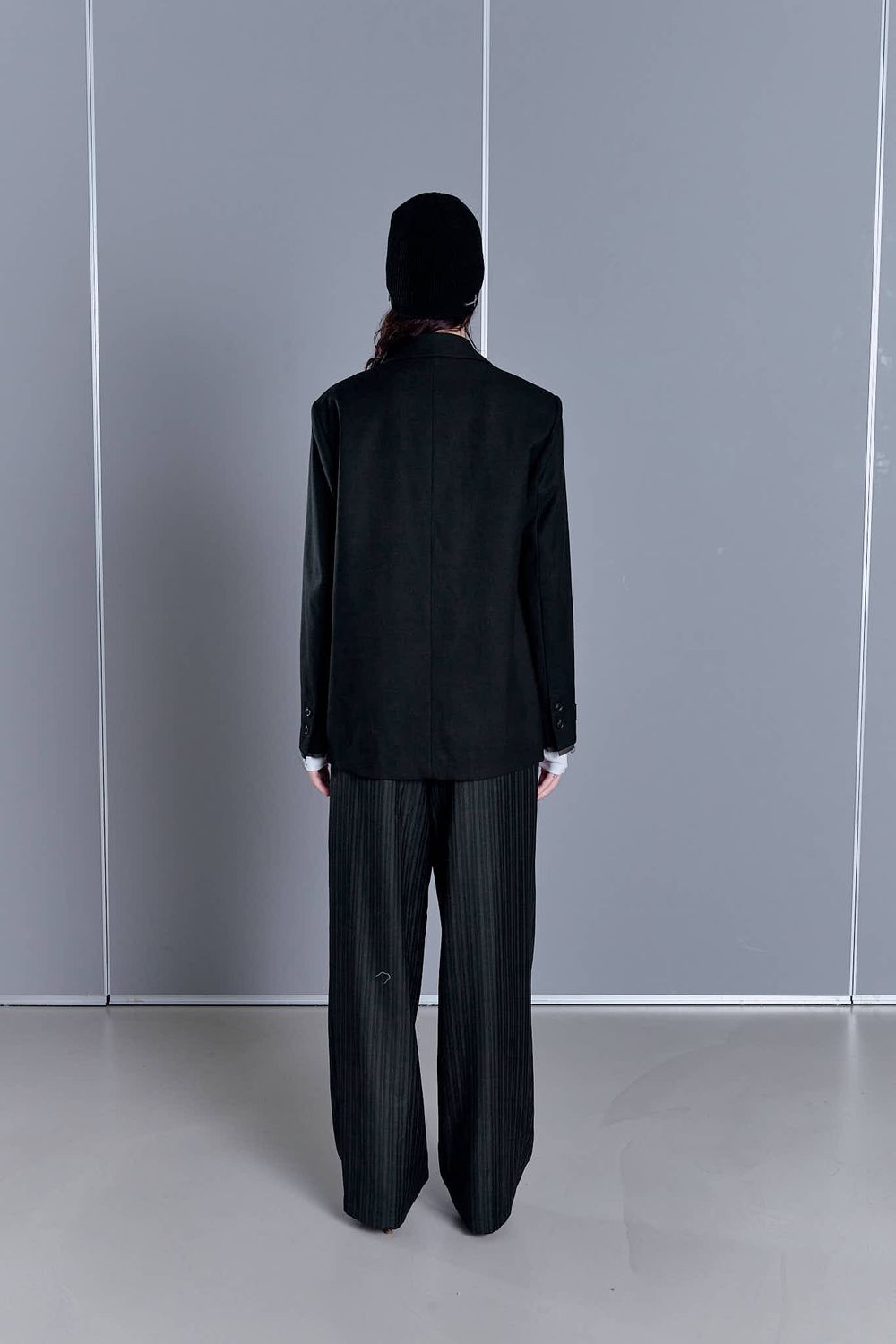 OVERSIZED RAW EDGE JACKET (BLACK) - 2000 Archives