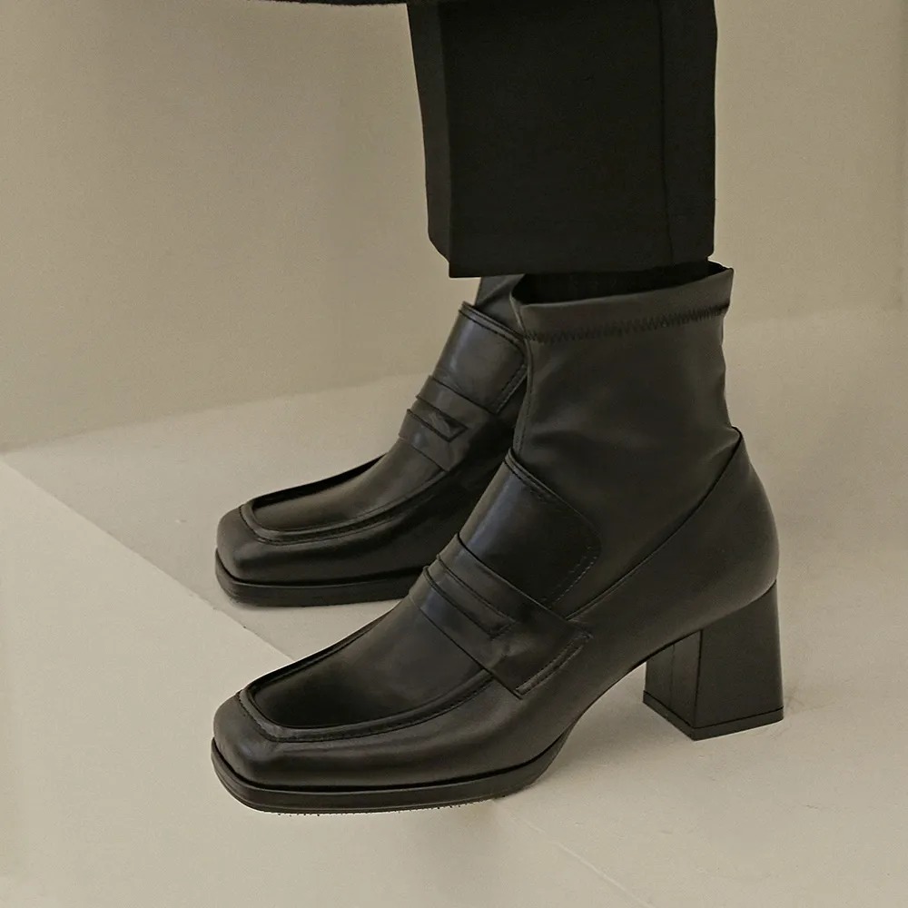 Retro Romi Span Ankle Boots