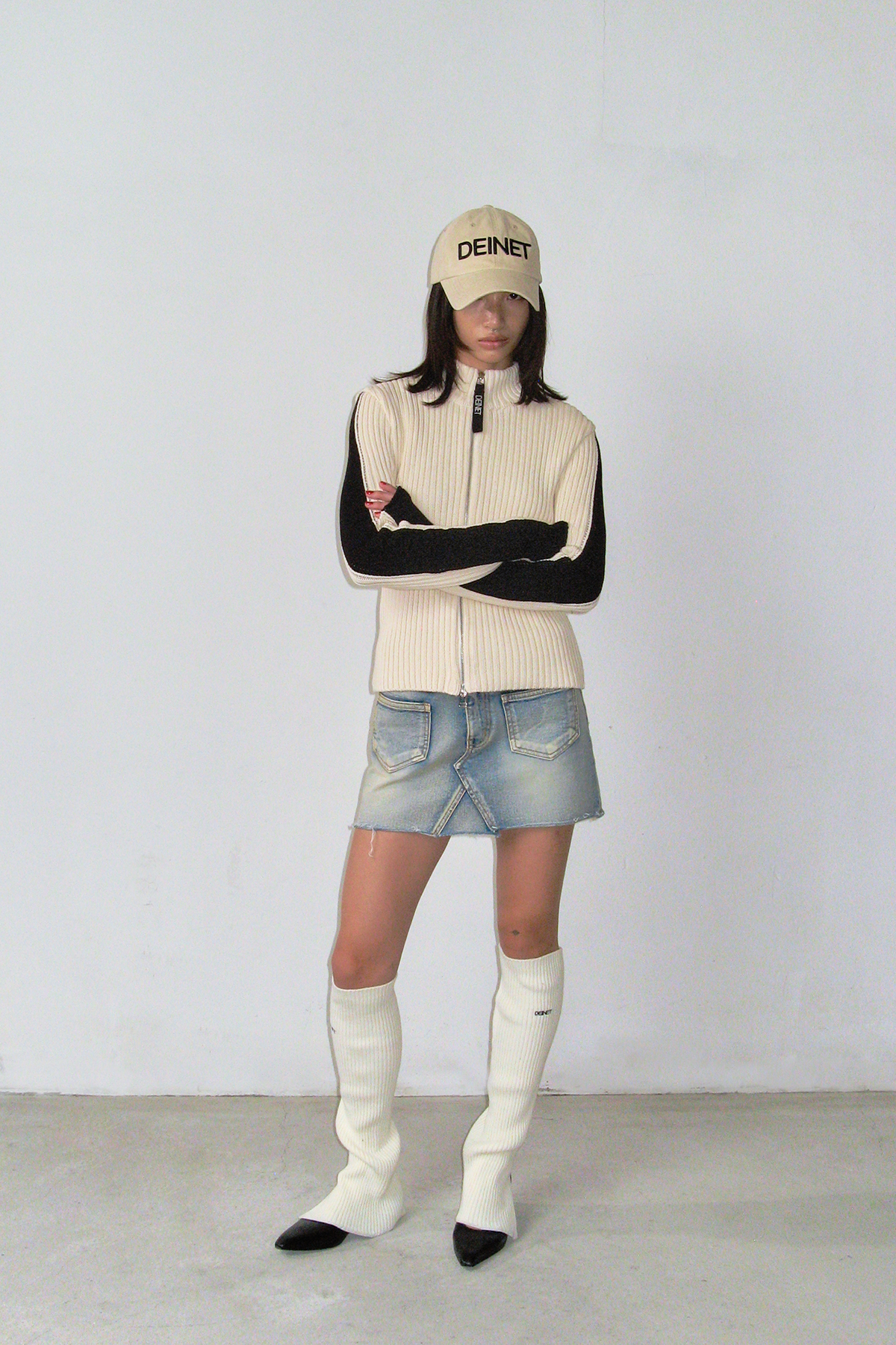 ファッション雑貨・小物その他 +DEINET+ POINT KINT SLIT LEG WARMER IN IVORY KDCXB4S33110200 POINT KINT SLIT LEG WARMER IN IVORY - 감도 깊은 취향 셀렉트
