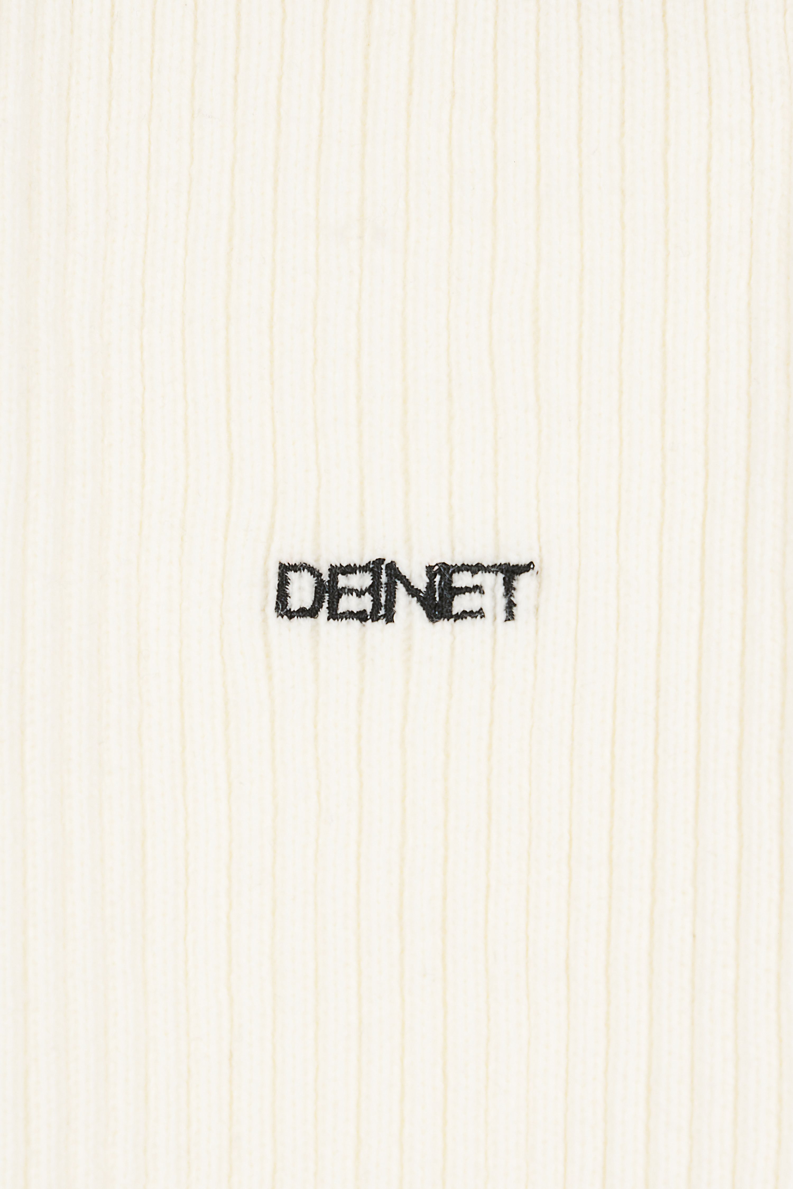 POINT KINT SLIT LEG WARMER IN IVORY - 감도 깊은 취향 셀렉트
