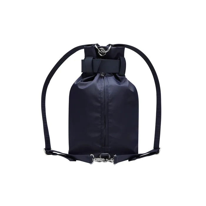 DEINET LOGO BUCKET BAG ★韓国人気★ 追跡付 Qoo10] DEINET 【DEINET】 DEINET LOGO : バッグ・雑貨