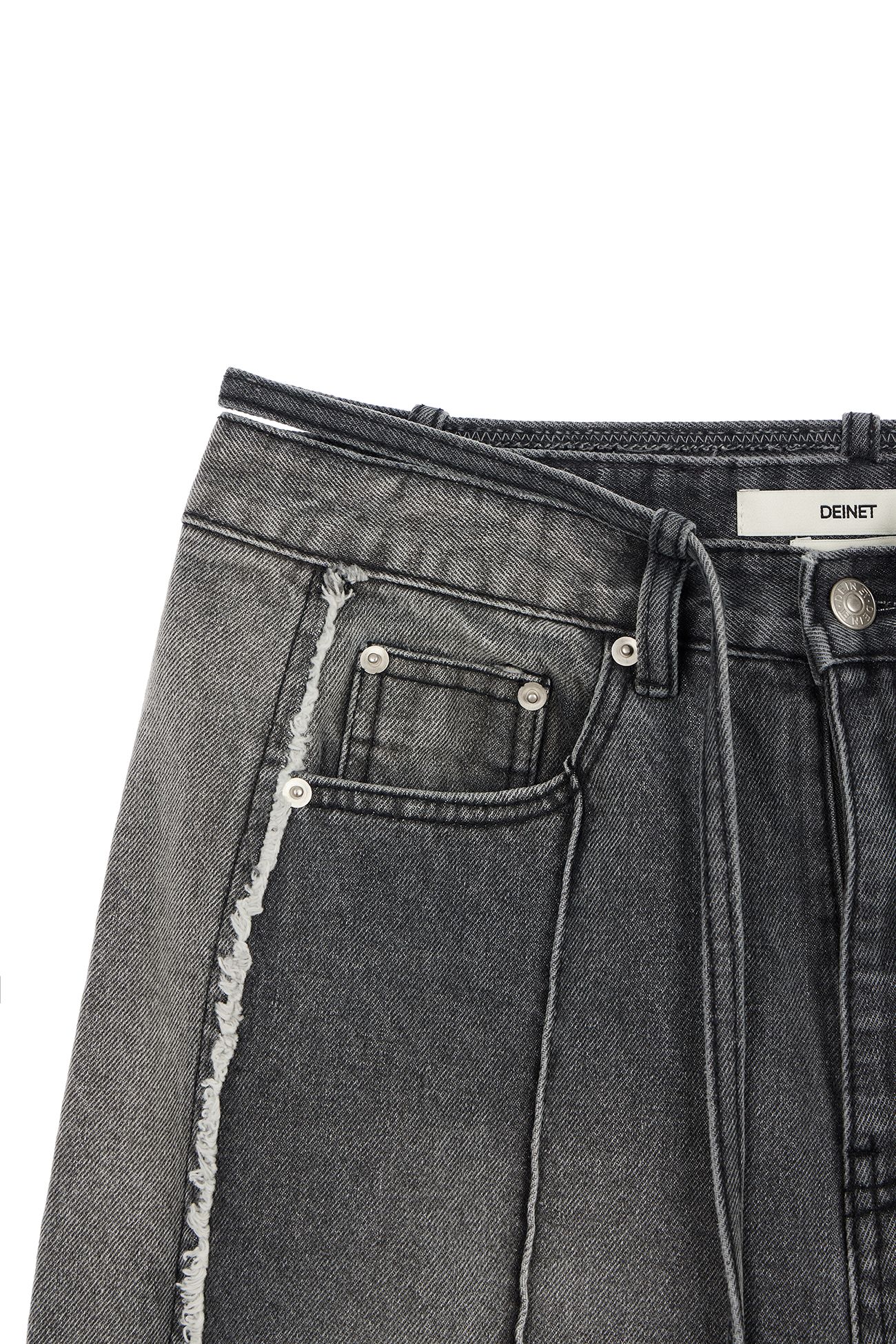 STRING BELT RAW EDGE JEANS IN BLACK - 감도 깊은 취향 셀렉트