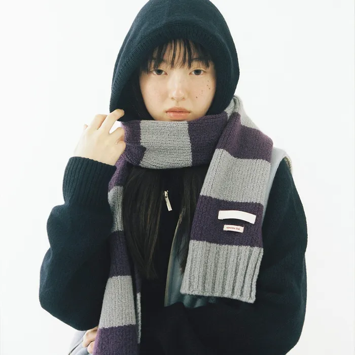STRIPE PATTERN MUFFLER, PURPLE BLUE - 감도 깊은 취향 셀렉트샵 29CM