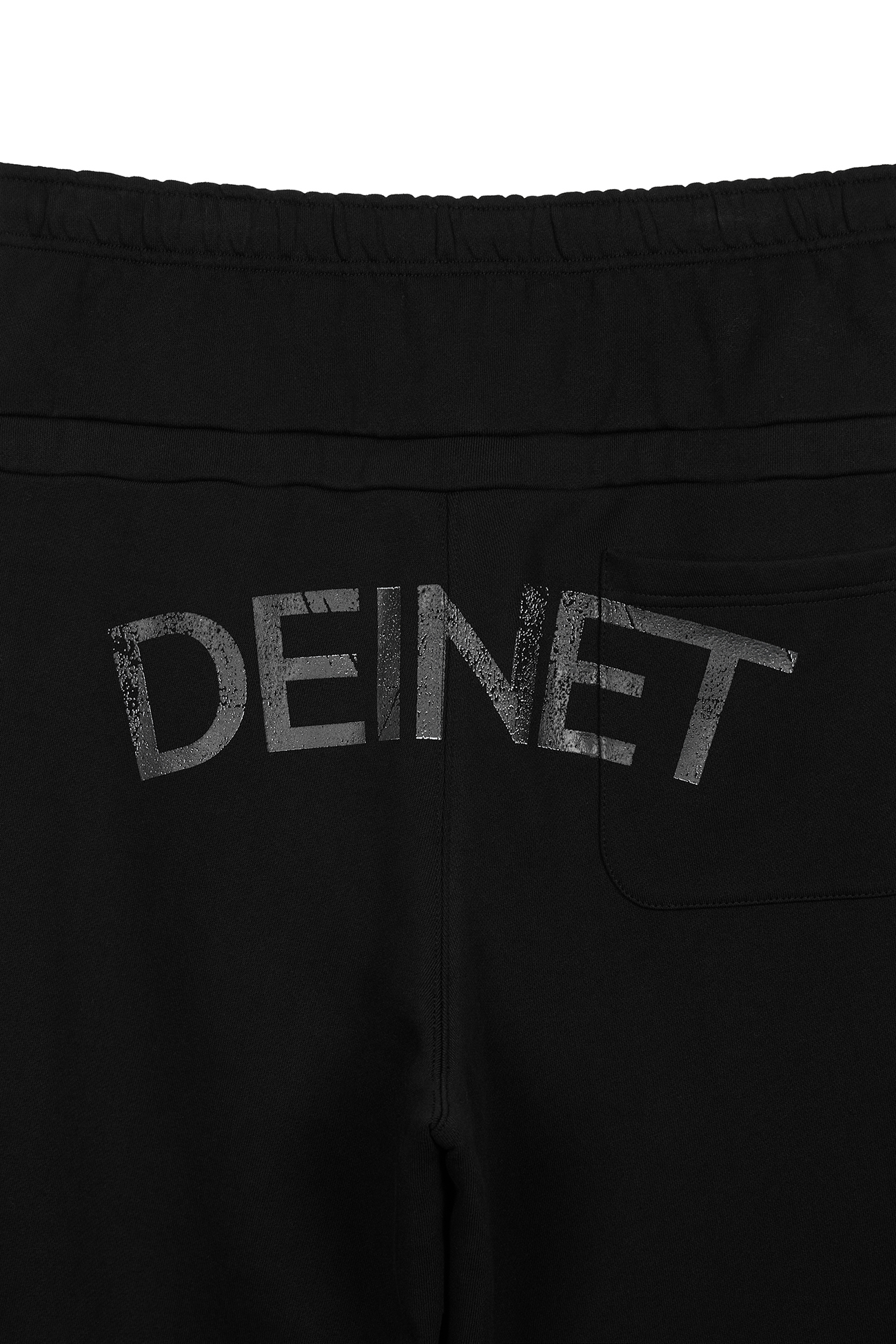 DEINET BACK LOGO SWEAT PANTS 4カラー DEINET BACK LOGO SWEAT PANTS IN BLACK - 감도 깊은 취향