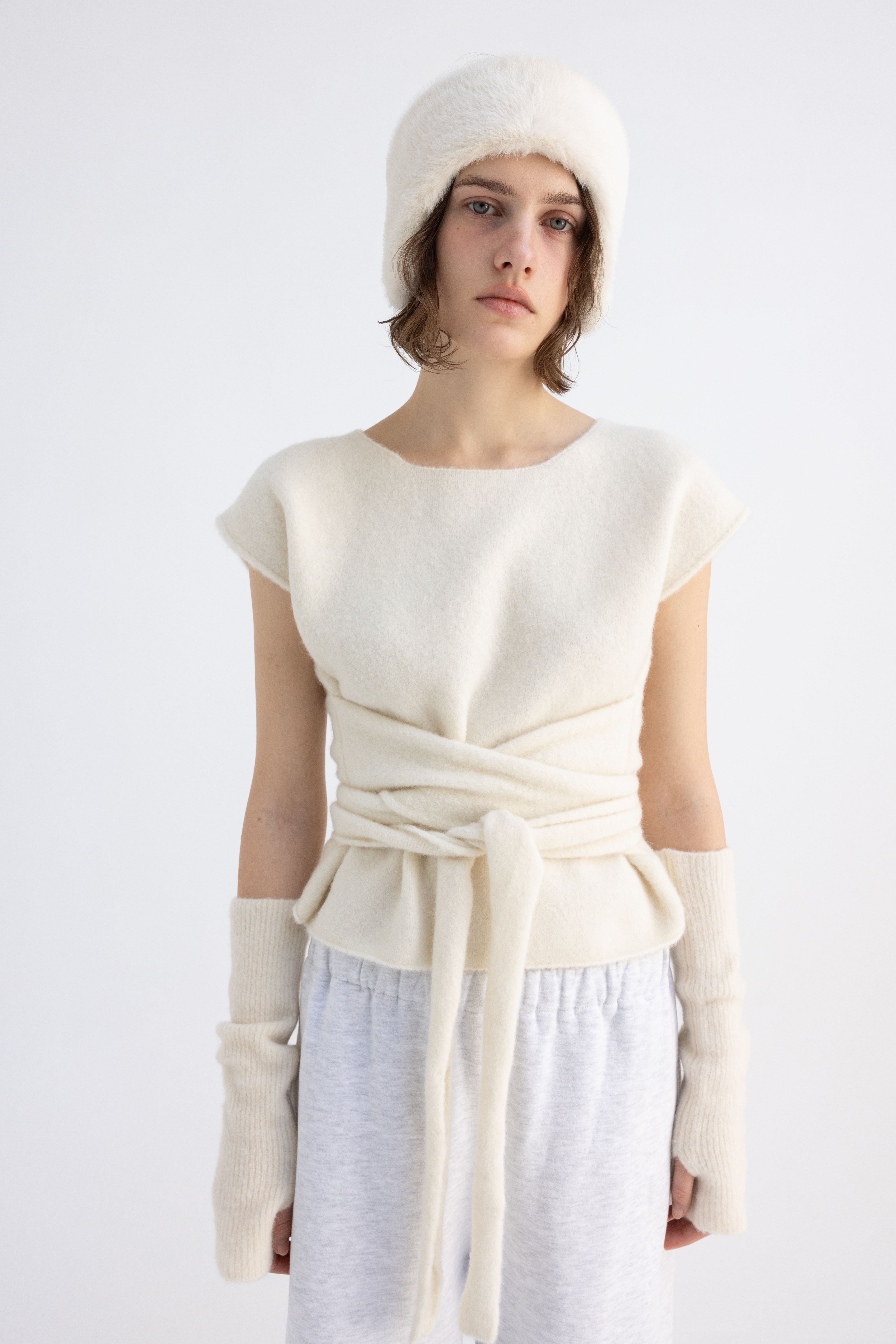 【2024最新作】 lace Raccoon 단독] 29cm knit black / brown / beige / (ivory トップス
