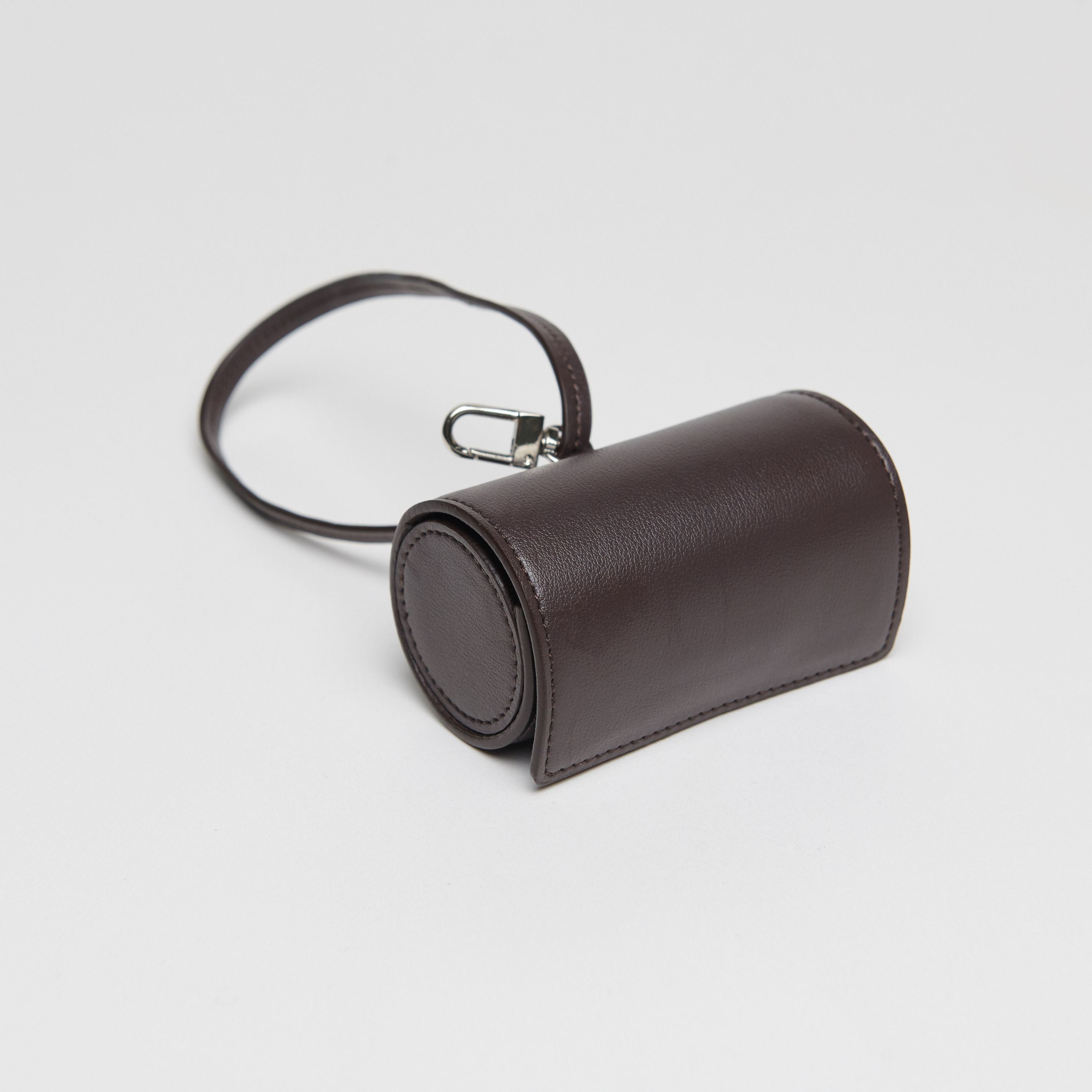SPELLING BAG (O,S,I) [BLACK] 3종 택1 - 감도 깊은 취향 셀렉트