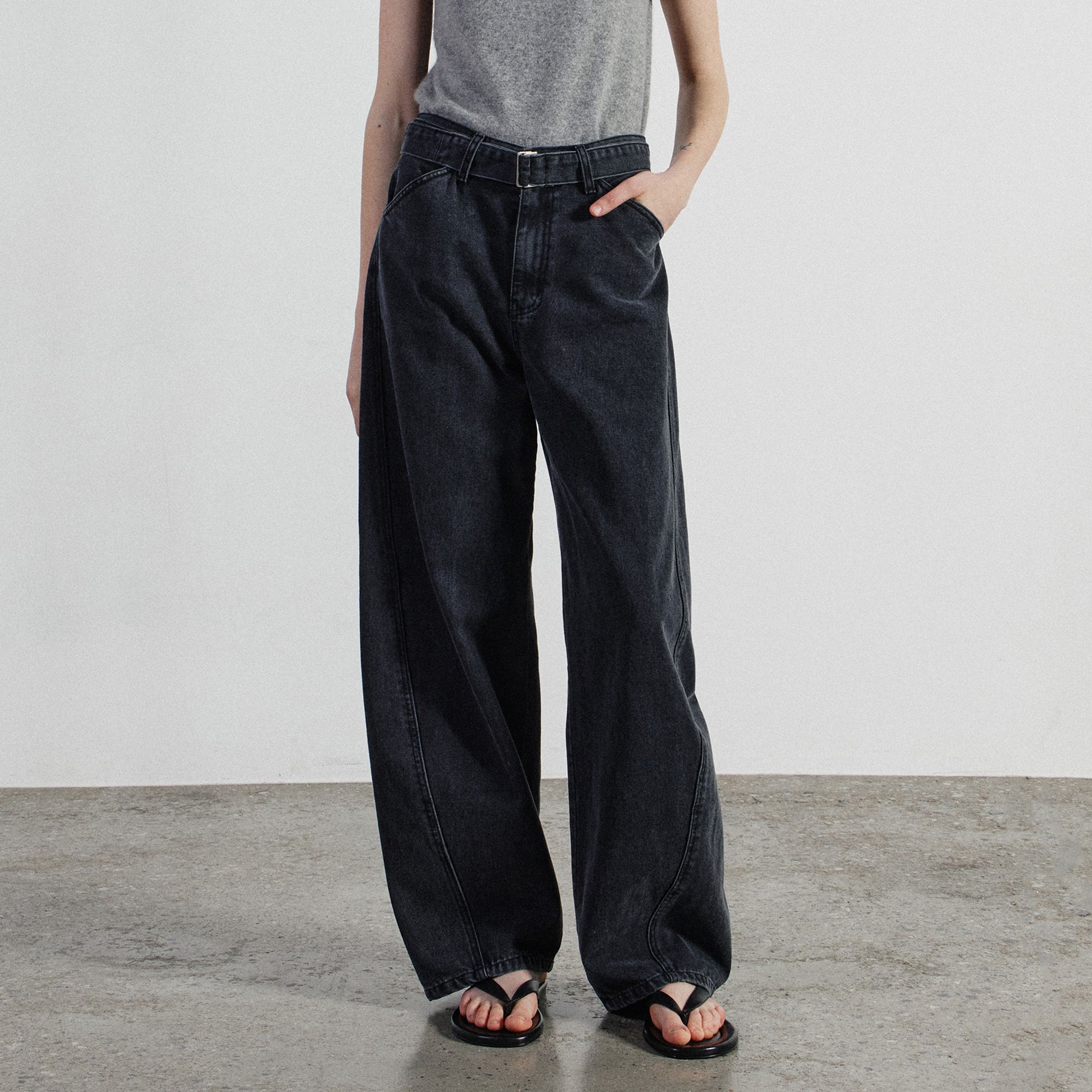 ★RAIVE★ Washing Wide Denim Pants in Black VJ4XL15110 MUSINSA公式 | RAIVE Washing Wide Denim Pants in Black