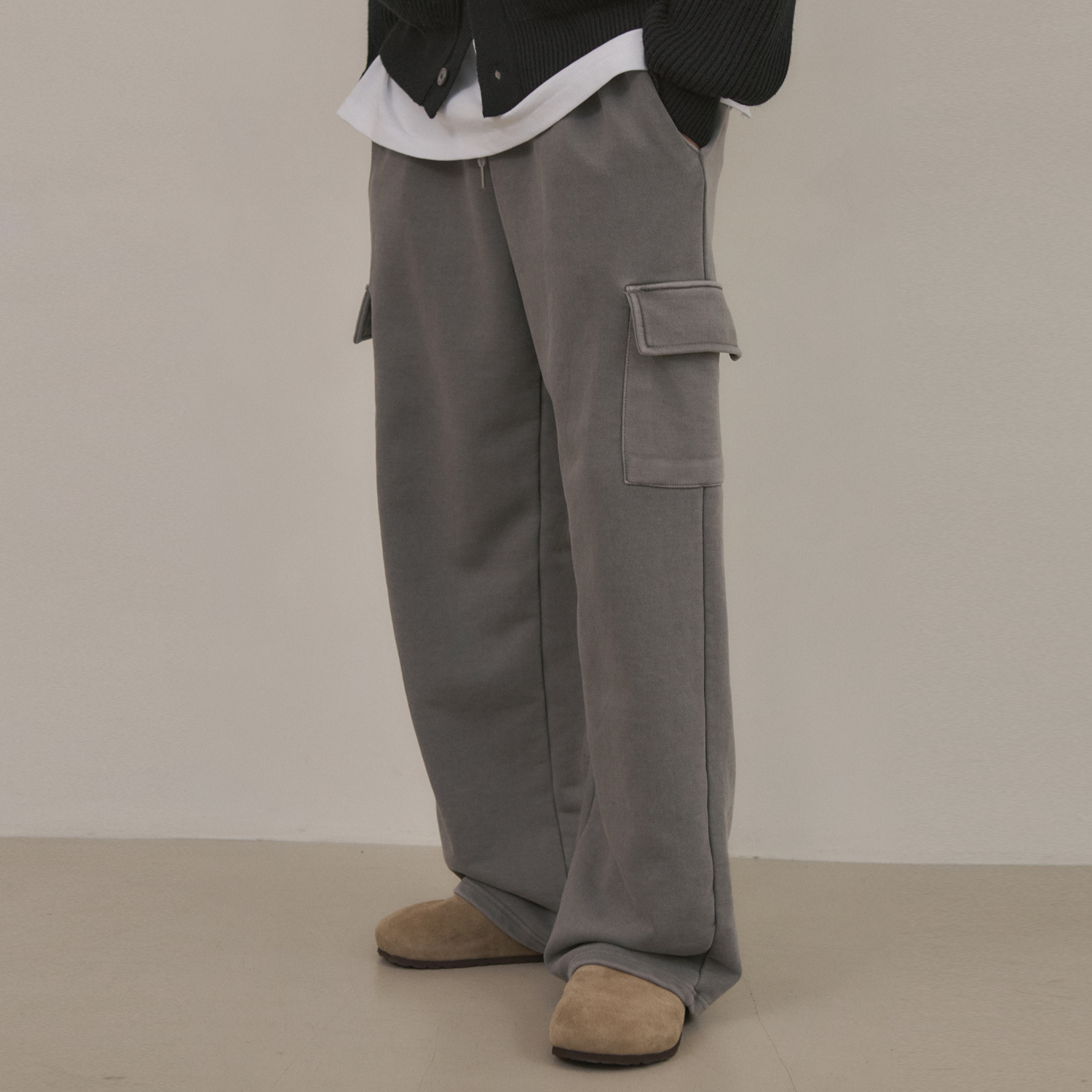 ★MAINBOOTH★Hiker Fleece Pants(IVORY)★正規品/韓国直送料込 ☆MAINBOOTH☆Hiker Fleece Pants(IVORY)☆正規品/韓国直送料込