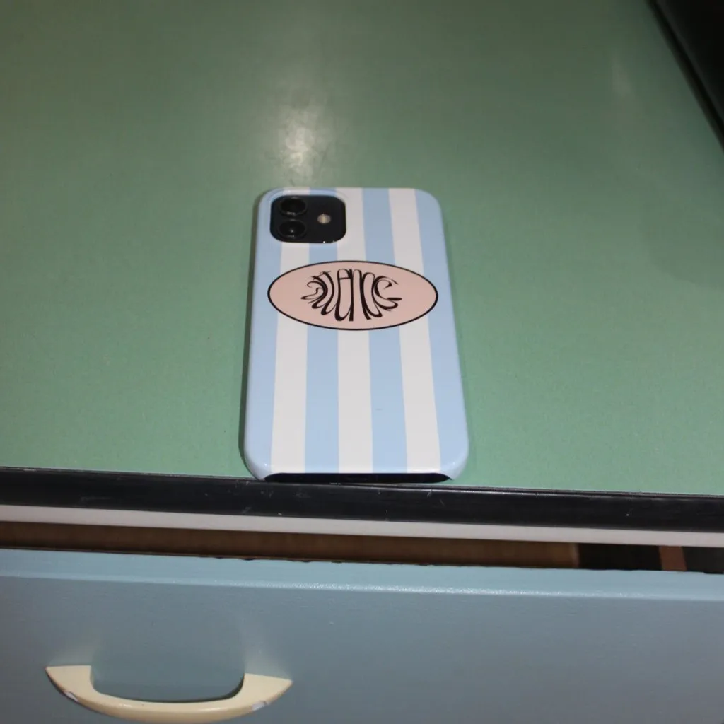 【韓国Attends アテンズ】ATTENDS LOVELY TWIN BALL CASE ATTENDS LOVELY TWIN BALL Case (Glossy) - 감도 깊은 취향