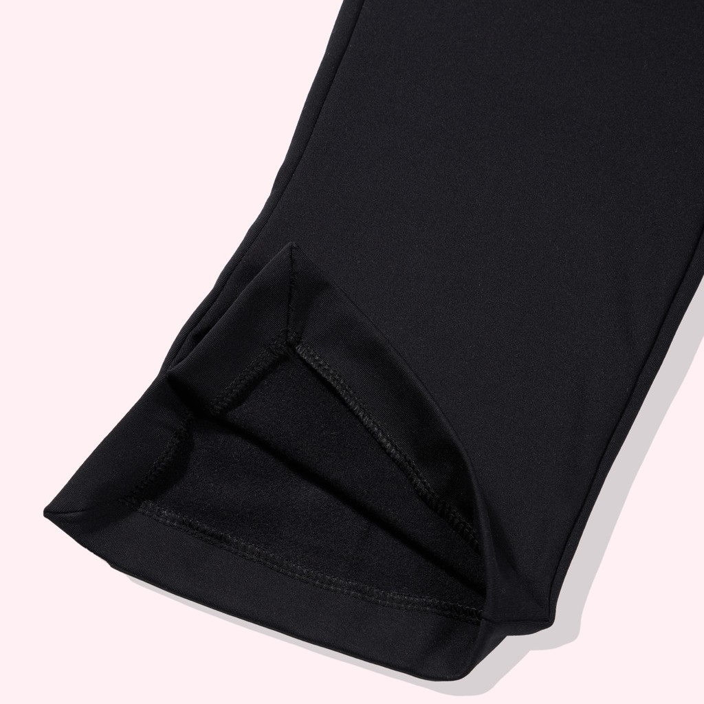 【Attends】Romantic black cropped pants☆韓国 人気☆パンツ Attends】Romantic black cropped pants☆韓国 人気☆パンツ