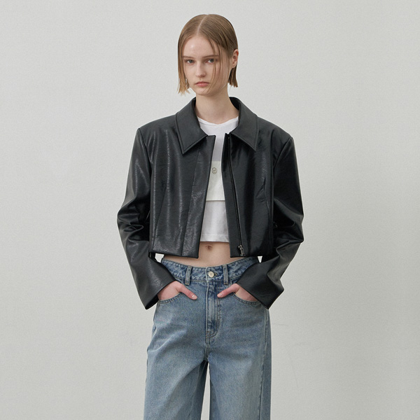 ★on&on★ Vegan Leather Crop Jumper NEL4XM202_10 Leather Crop Jumper NEL4XM202_10 - 감도 깊은 취향 셀렉트샵 29CM