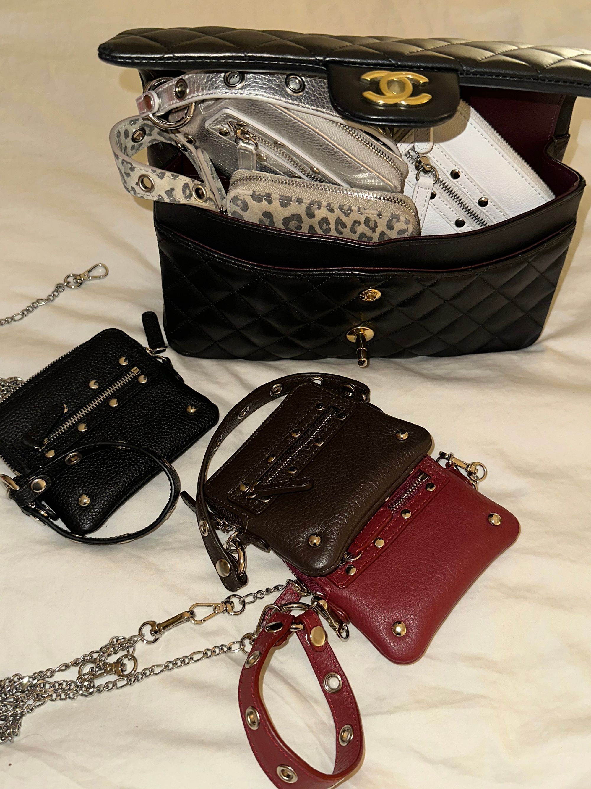 DEINET STUD CROSS CHAIN WALLET - 감도 깊은 취향 셀렉트샵 29CM