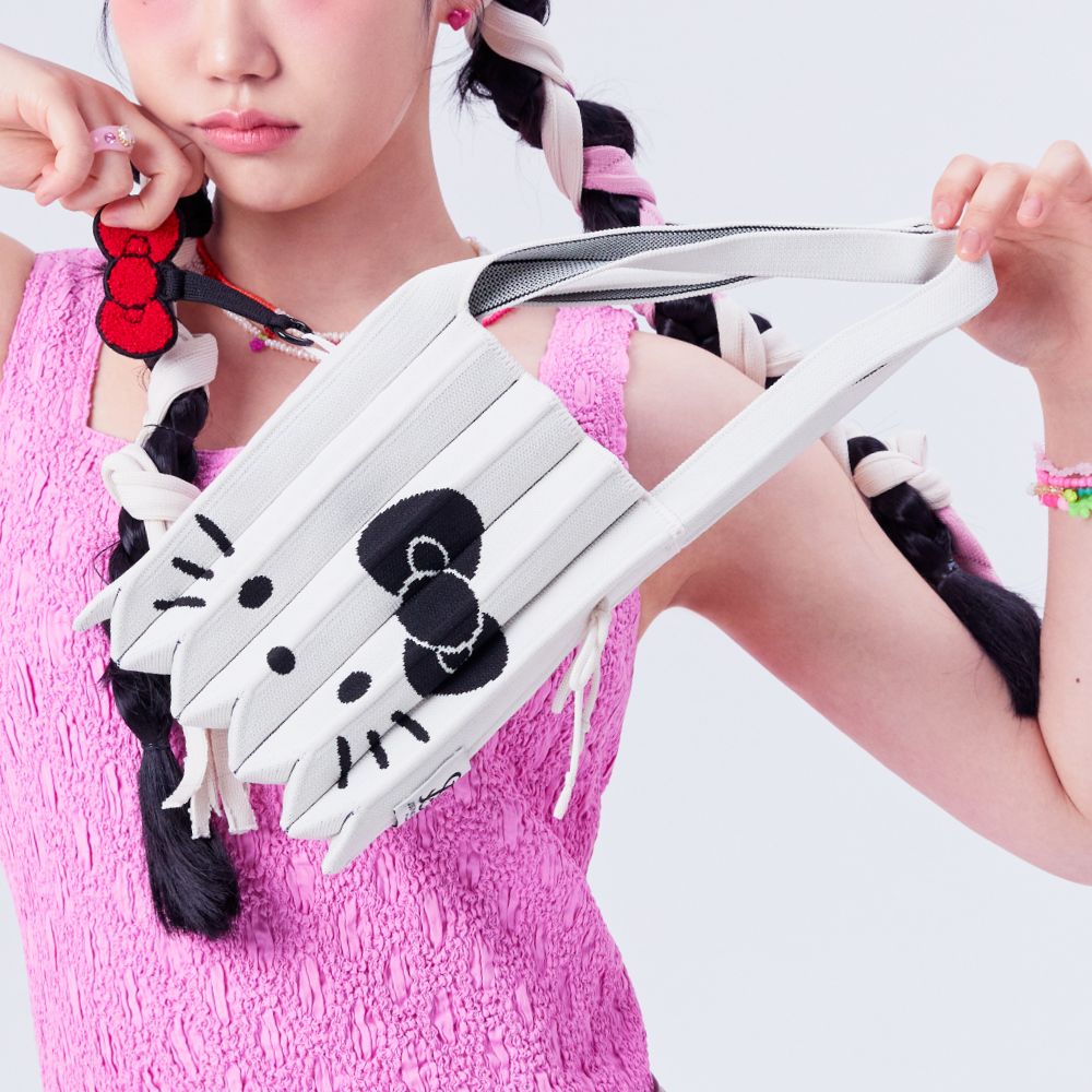 Lucky Pleats Knit S Hello Kitty Vanilla - 감도 깊은 취향