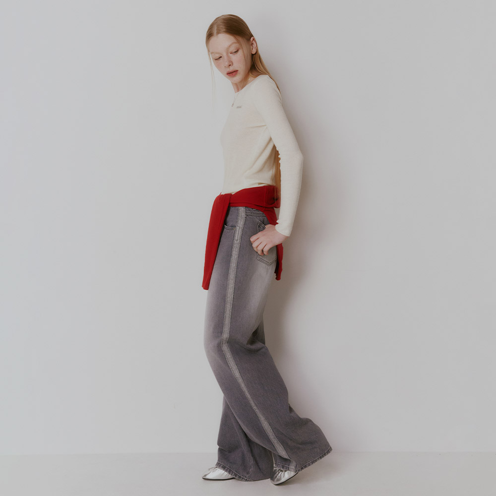 ★RAIVE★ Purple Colored Denim Pants in Purple VJ5SL40482 MUSINSA | RAIVE Purple Colored Denim Pants in Purple VJ5SL404-82