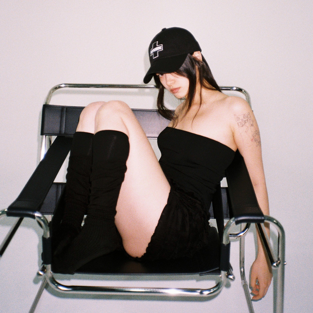 Twenty Eight Dopamine cap [Black] - 감도 깊은 취향 셀렉트샵 29CM