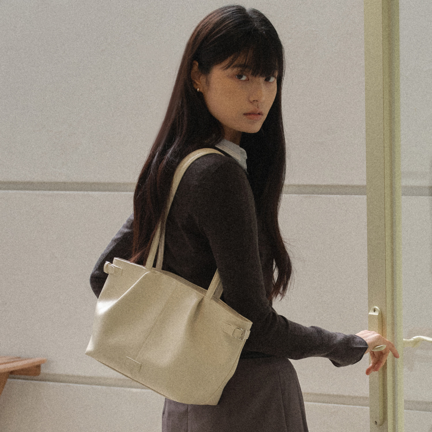 OVHEE ♥ Loeb Nylon Hobo Bag/追跡付 OVHEE ♥ Loeb Nylon Hobo Bag/追跡付 (OVHEE/ショルダーバッグ